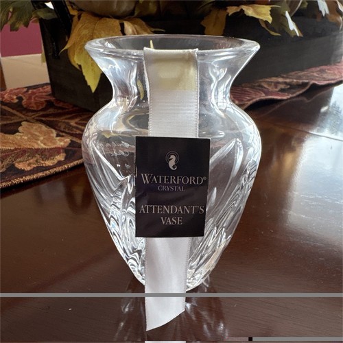 Waterford attendant vase - waterford, attendant's